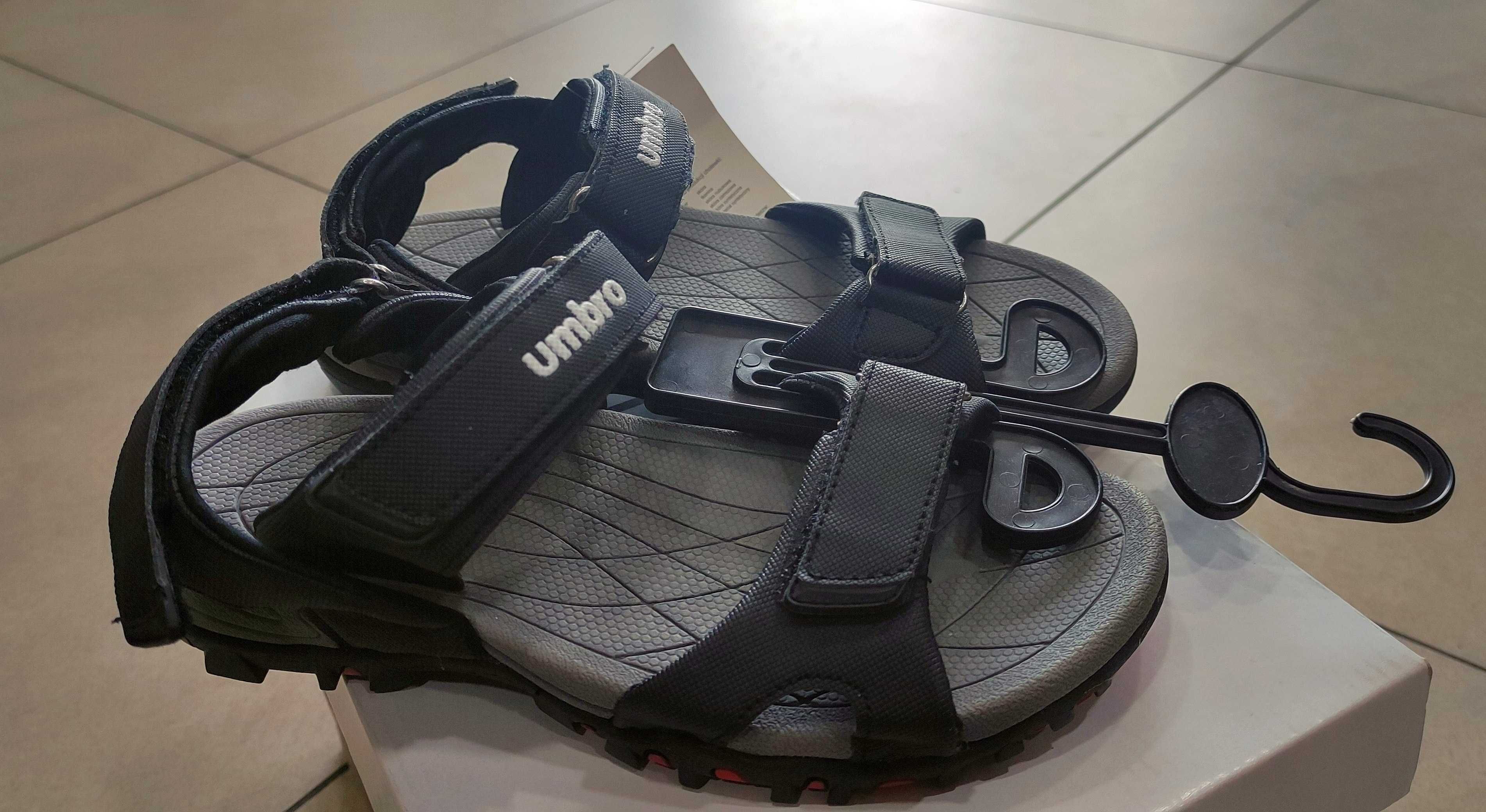 Sandały UMBRO wygodne z regulacją tylnego paska TOUR SANDAL uniseks