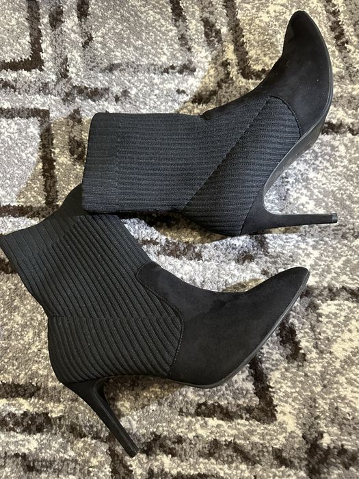 Ботильйони чорні жіночі