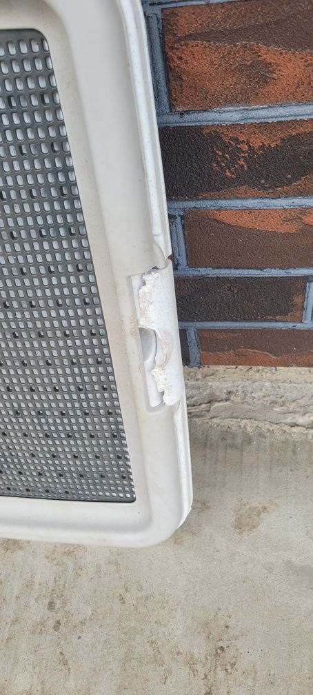 Туалет для собак котів
