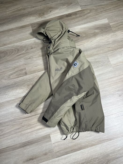 Jack Wolfskin вітровка утеплена розмір S новий стан не пропускає воду