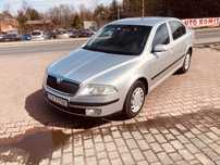 sprzedam skode octawie rok 2004 1,6 klimatronic autko zadbane