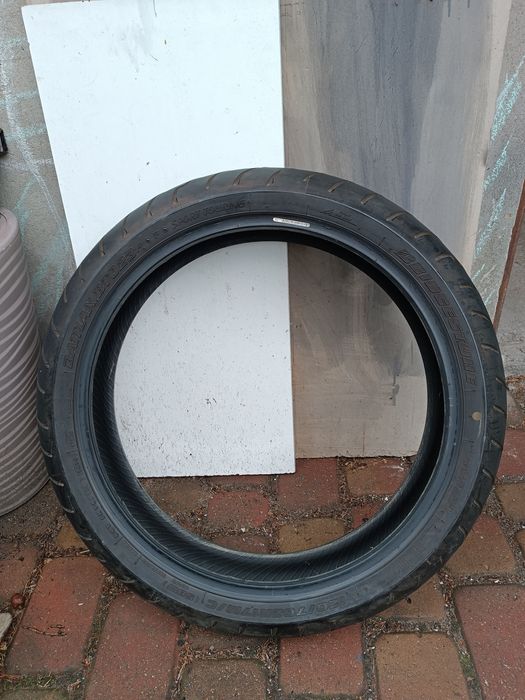 Sprzedam opony motocyklowe bridgestone