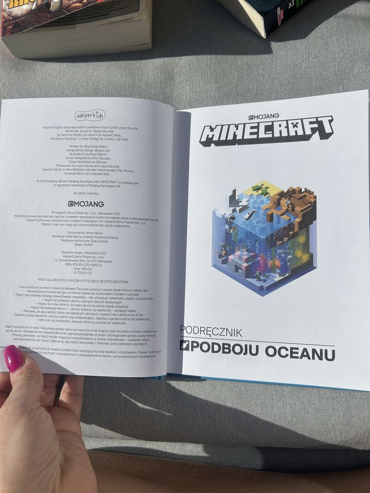 Książka Minecraft podręcznik podboju oceanu