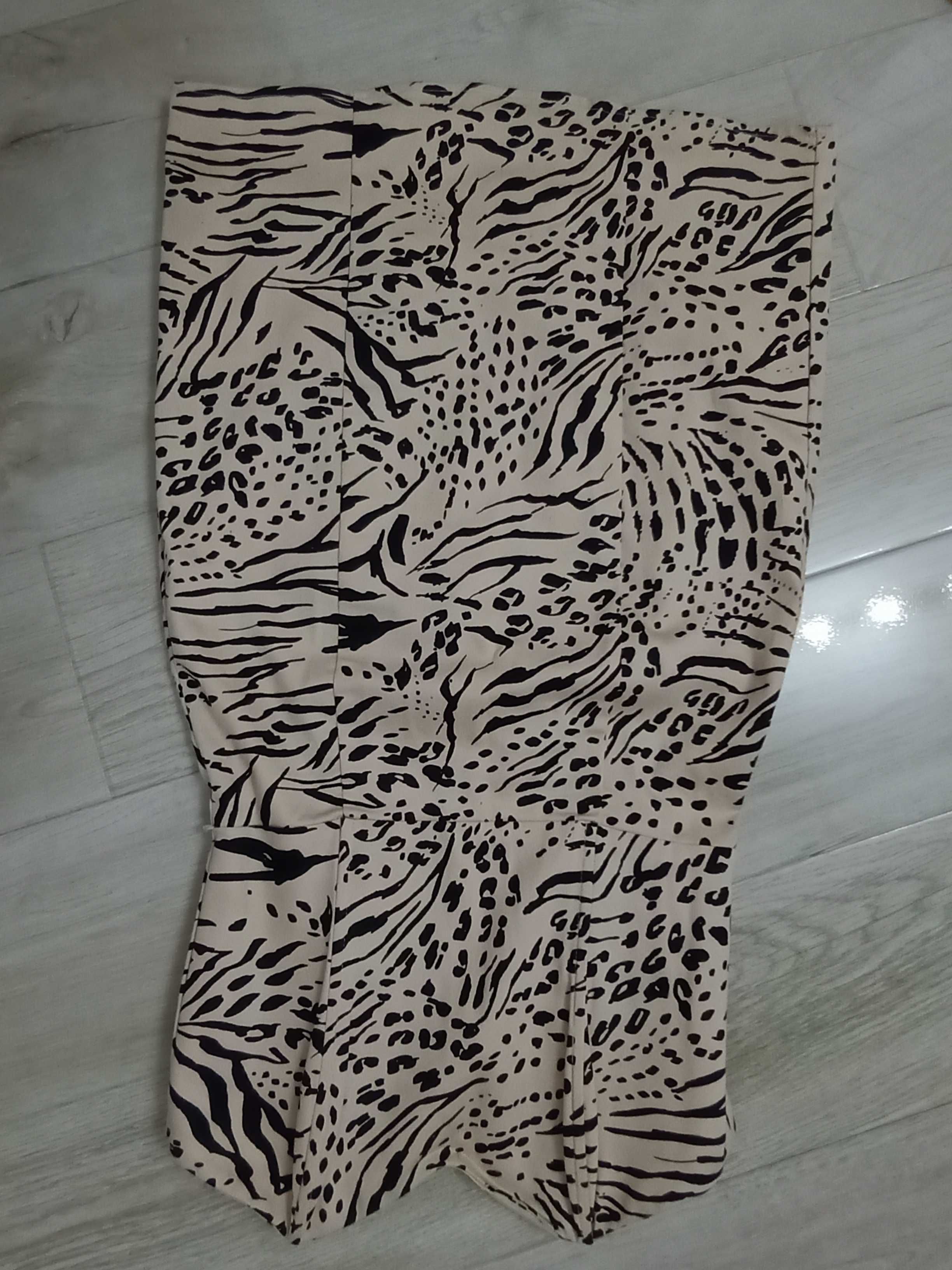 Sukienka h&m zebra mini krótka dopasowana mała czarna