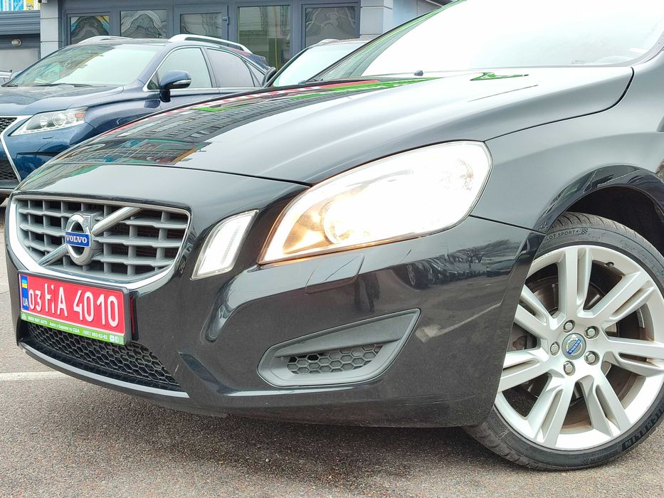 Volvo V60, 2011 рік, 2,0 D3 дизель з Швейцарії ВІДЕО
