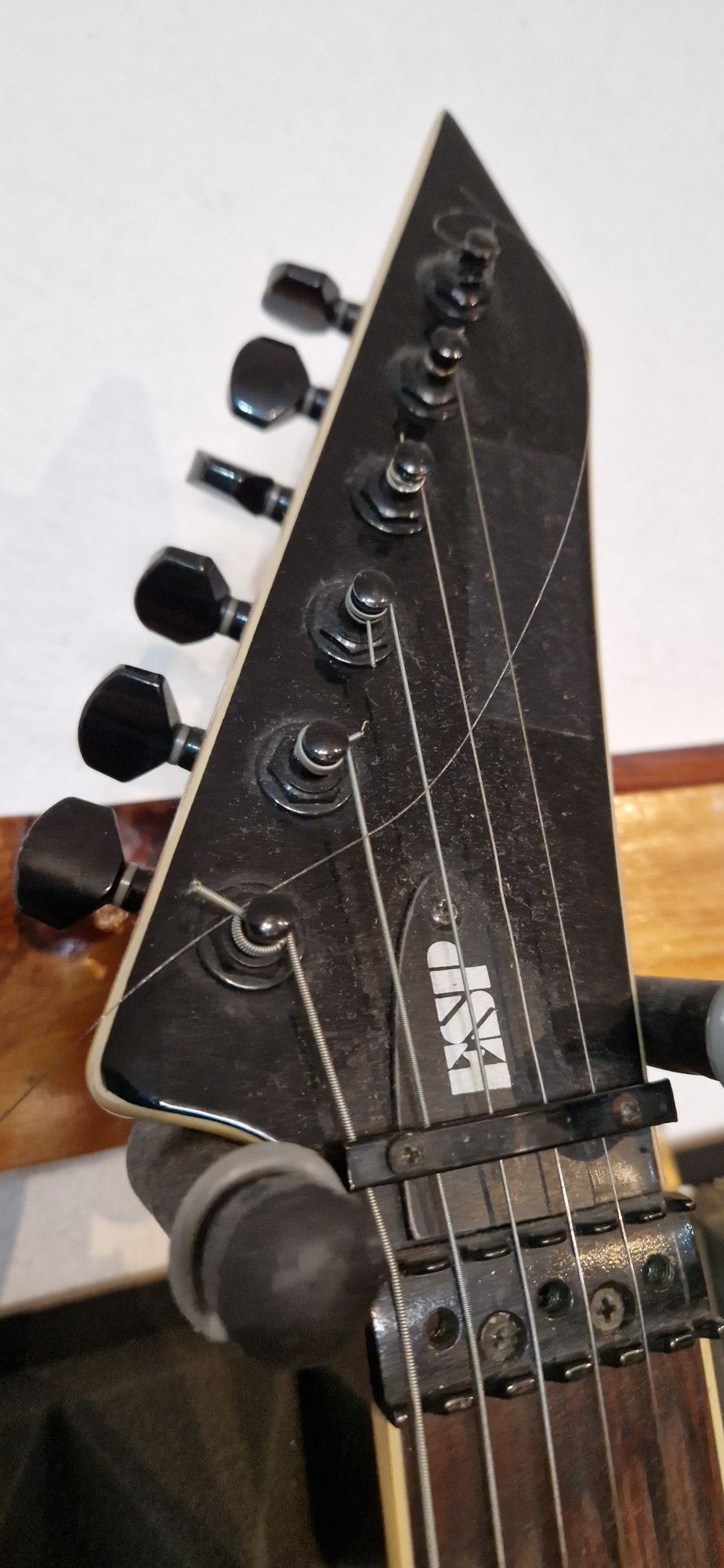 Guitarra ESP LTD impecável
