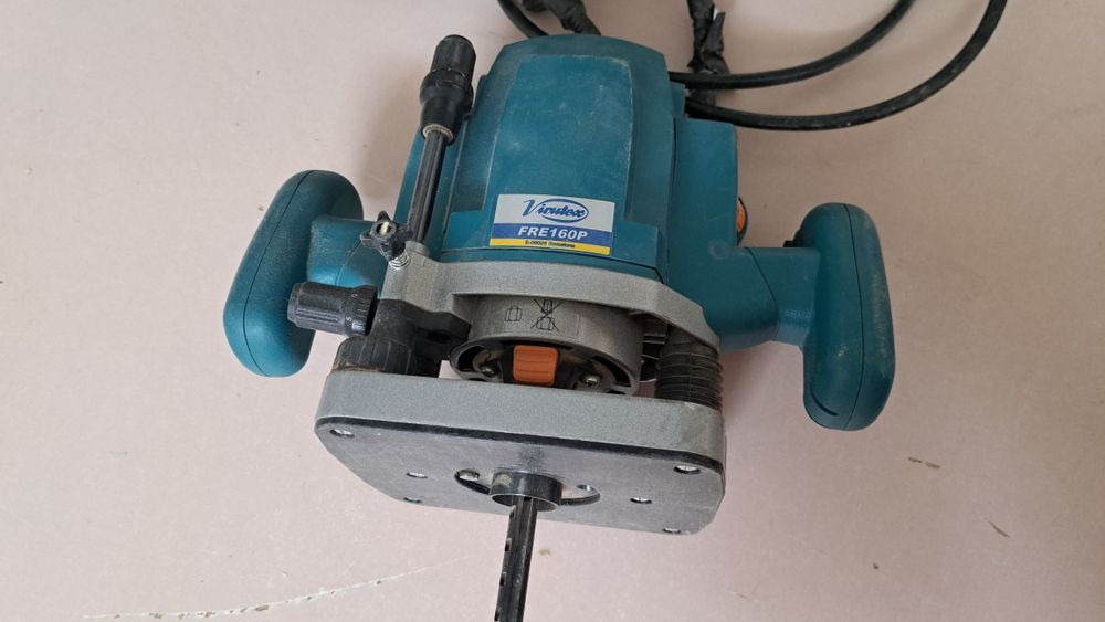 Frezarka Virutex FRE160P