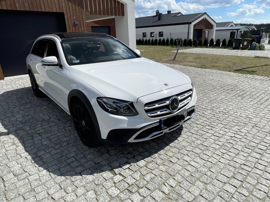 Mercedes (W213) E-klasa all-terrain 2.2 4-MATIC 2018 BEZWYPADKOWY !!!