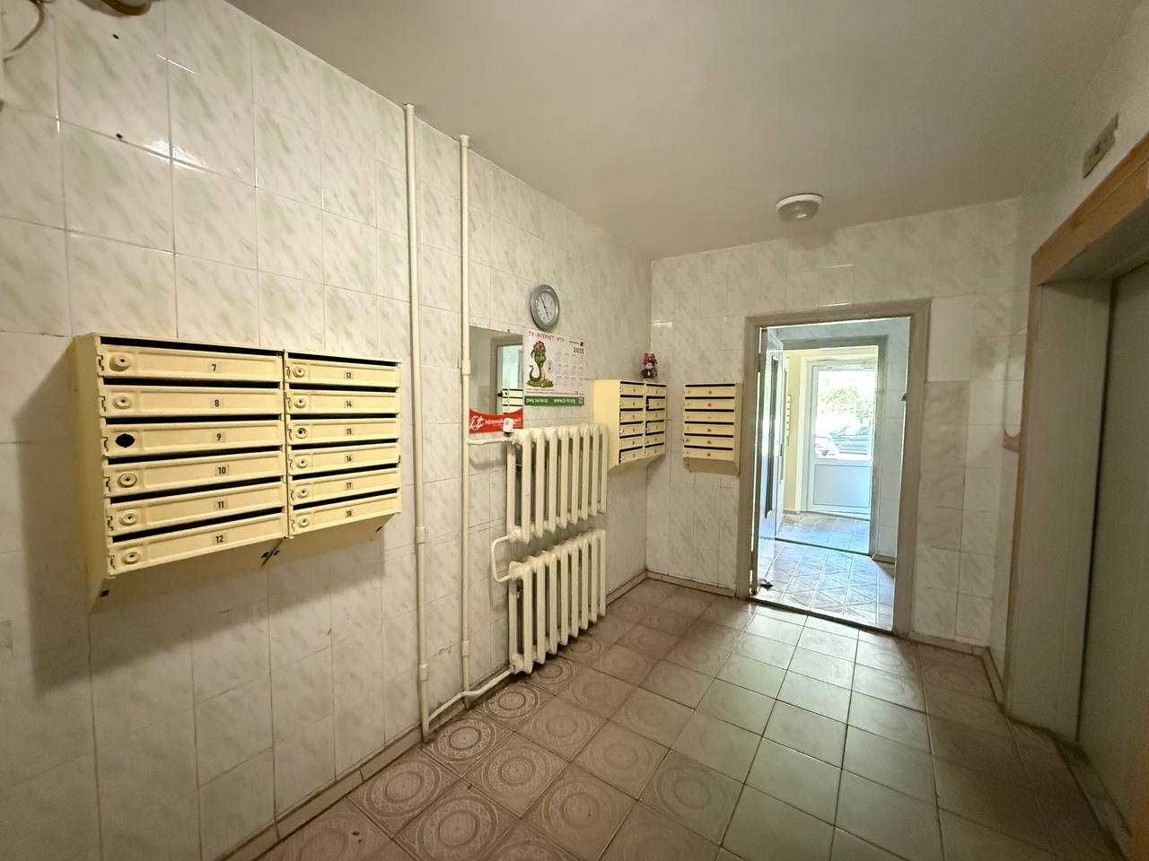 Продам 3 кімн кв Урлівська 5а Ахматової Княжий Затон Осокорки Позняки