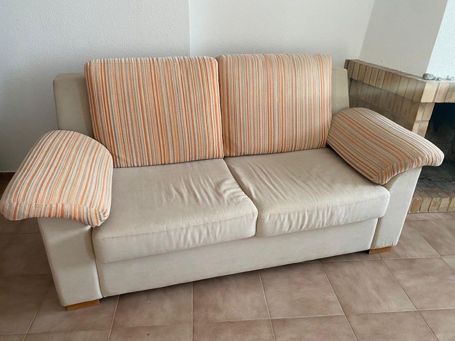 Sofá de dois lugares - duas unidades