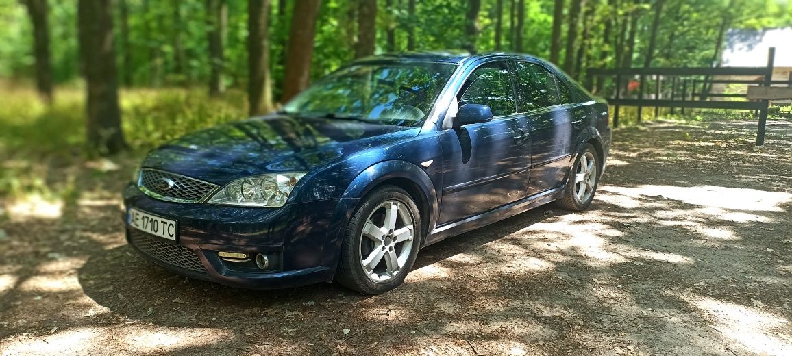 Ford    Mondeo ST tdci