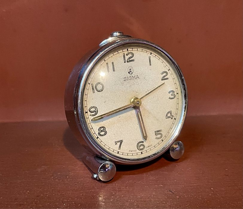 Relógios de mesa vintage e retro do Séc XX