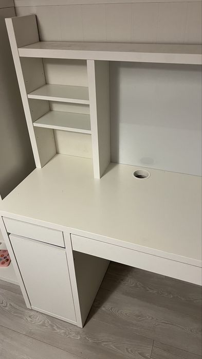 Secretaria Micke IKEA