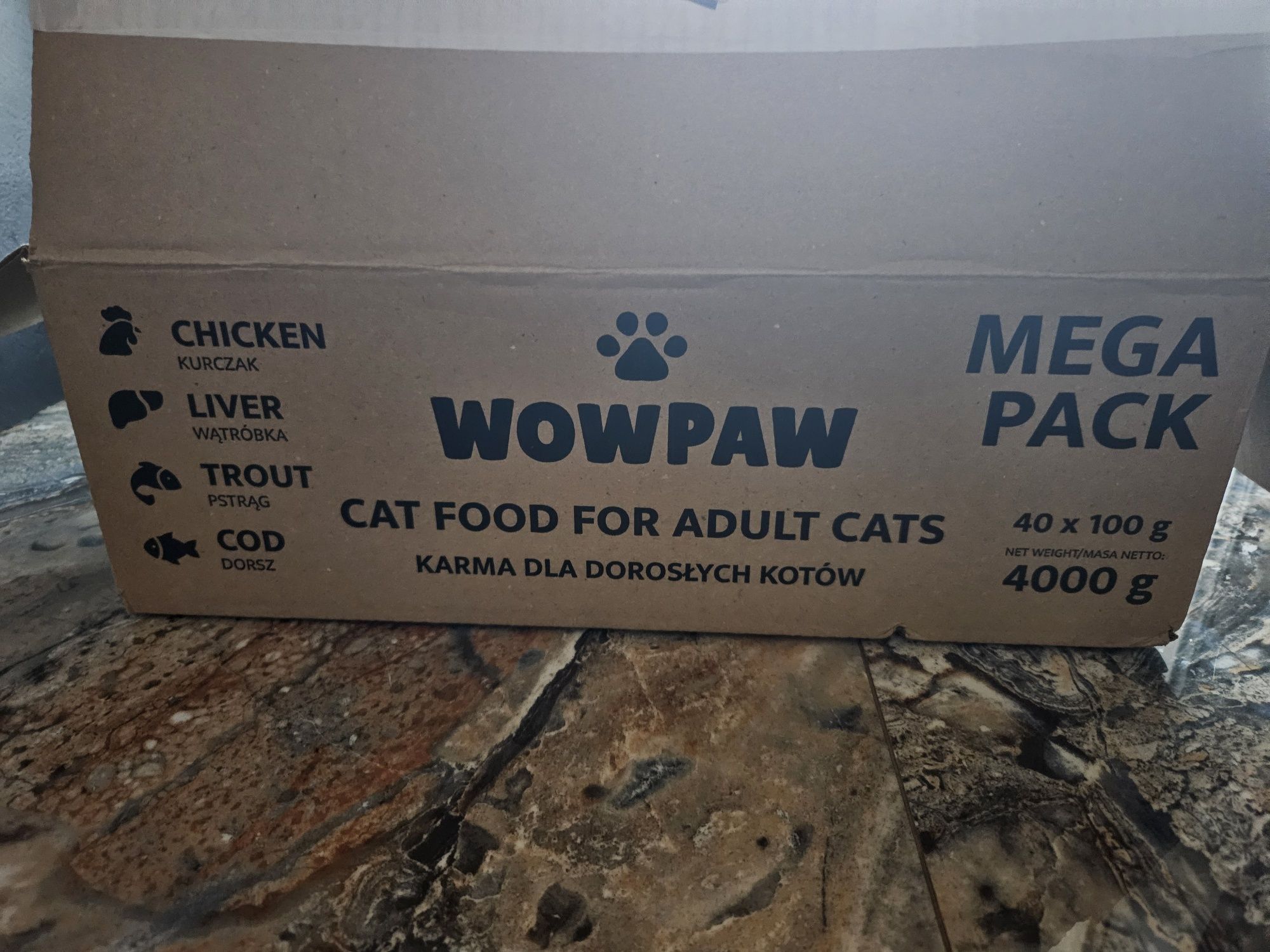 33 saszetek różnej karmy dla kotów wowpack