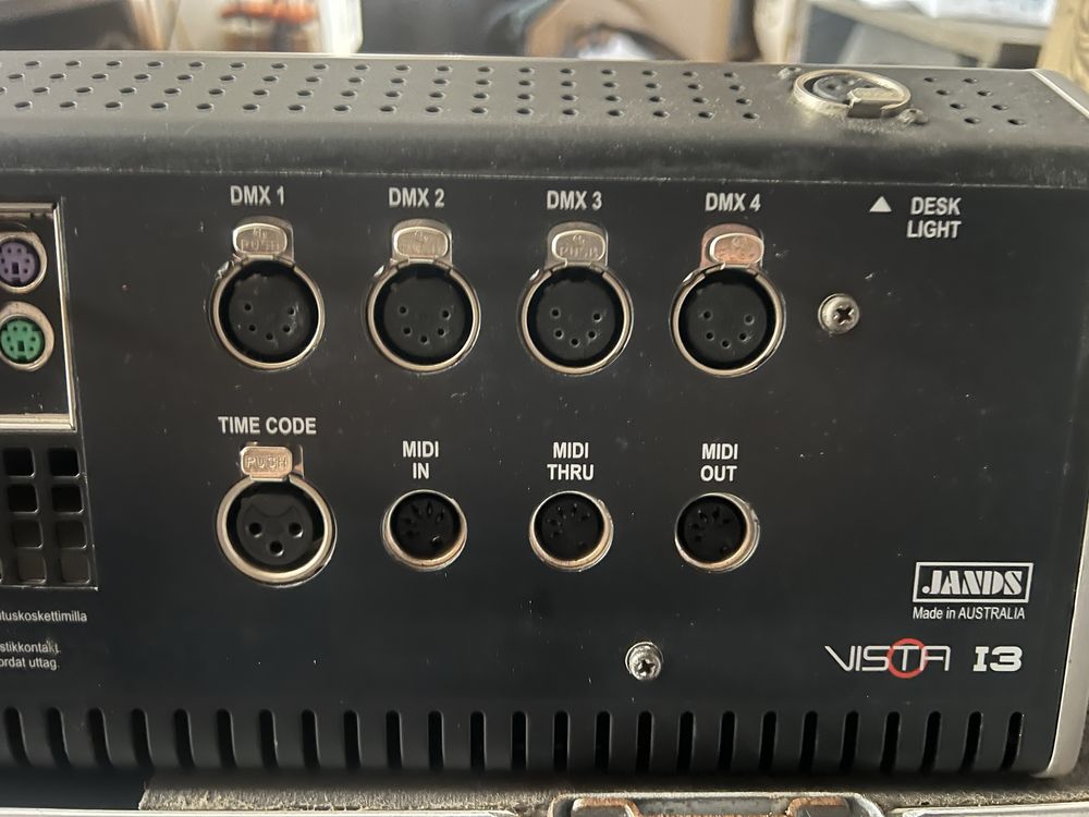 Mesa de Luz Junds Vista I3