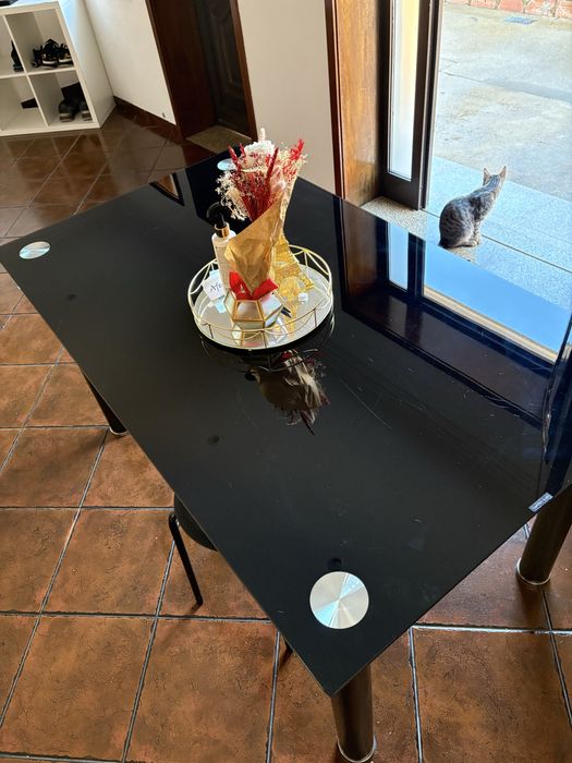 Mesa de Jantar Preta de vidro temperado