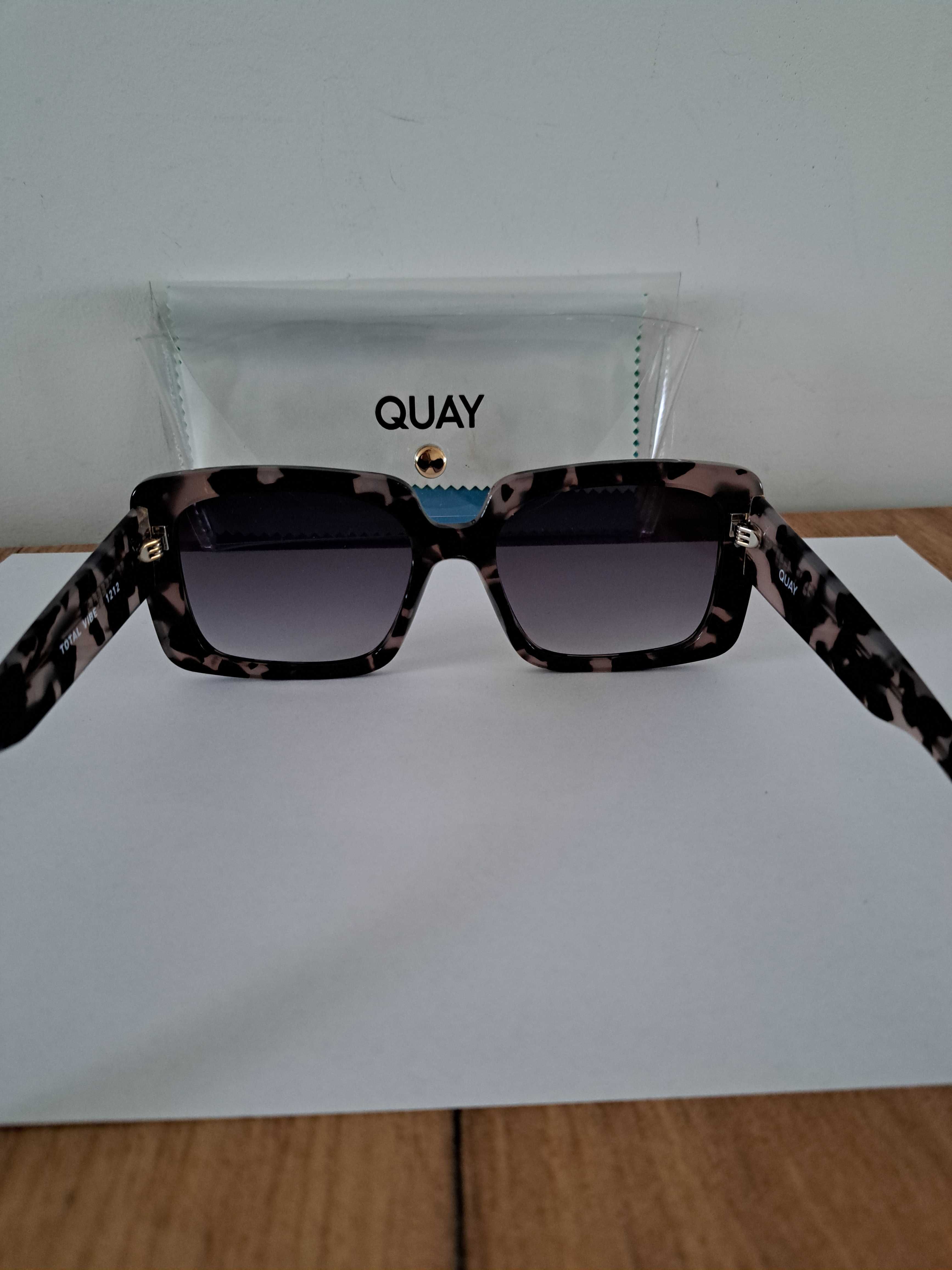Okulary przeciwsłoneczne - QUEY - (OC34)