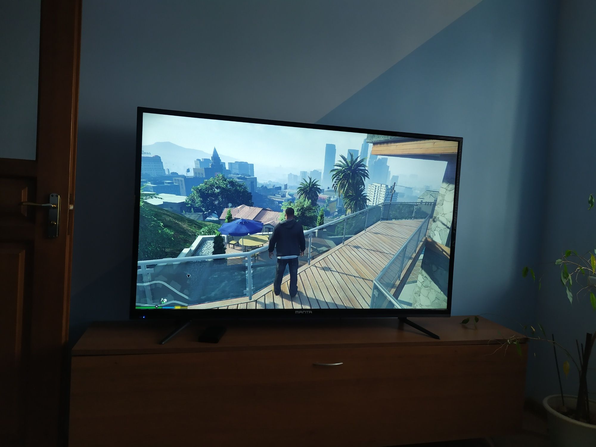 Телевізор 60 дюймів Ultra HD