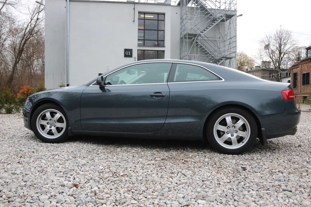 Audi A5 AUDI A5 2.0 TFSI Quattro S-tronic Coupe 2009 PL