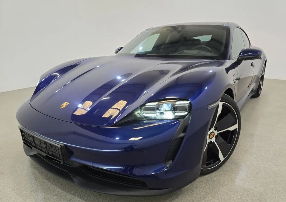 Porsche Taycan 4S