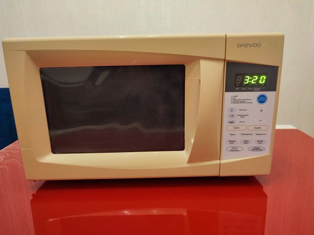 Продам микроволновую печь Daewoo