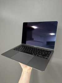 MacBook Air M1 2020 (256 Gb)