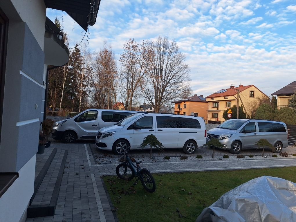 Wynajem bus 8-9 VIP Vito Trafic autolaweta POMOC DROGOWA Wypożyczalnia