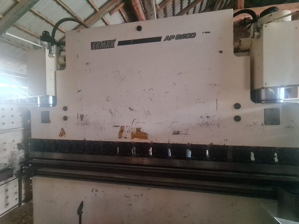 Prasa krawędziowa Ermak AP3200