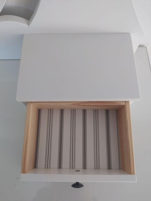 Toaletka Ikea Hemnes