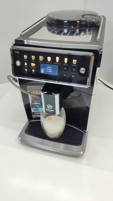 Кавомашина кавоварка Саеко Кселсіс Saeco Xselsis SM7580