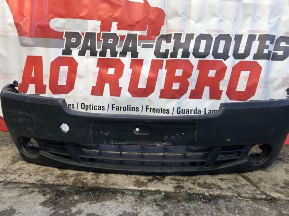 Parachoque renault trafic