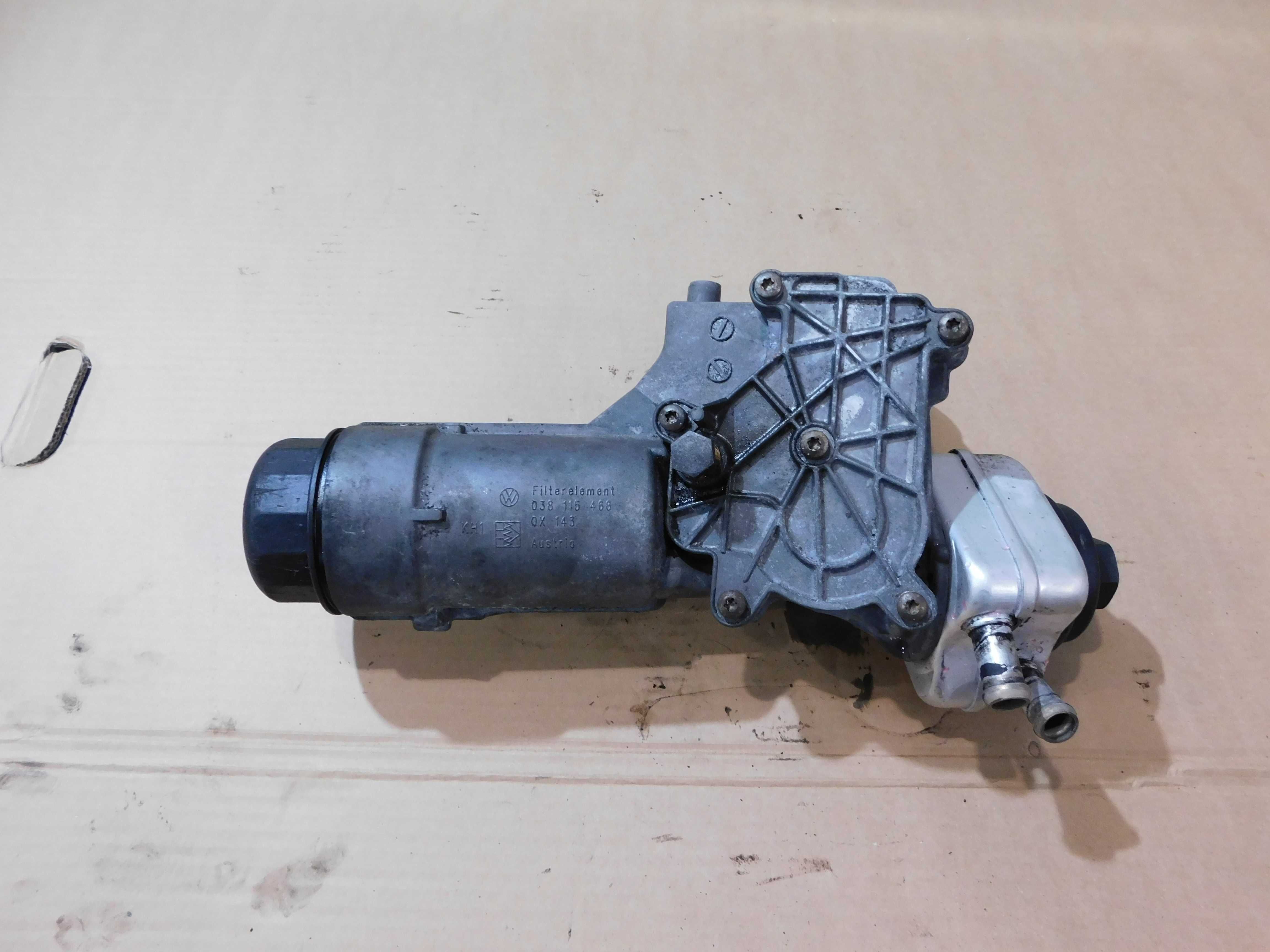 Volkswagen CRAFTER 2.5TDI podstawa obudowa filtra oleju 06-12r ORYGINA