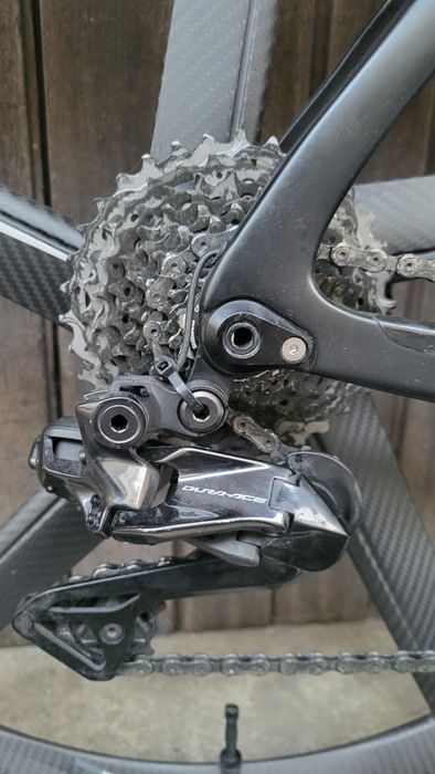 Pinarello Digma F12 rodas Xentis