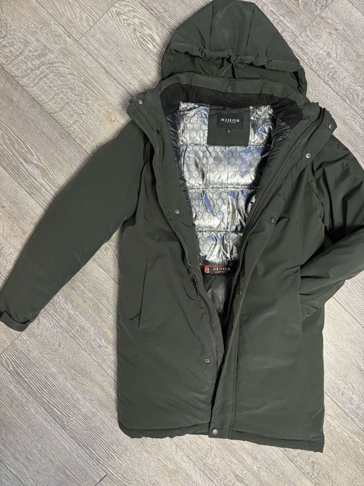 Тепла зимова куртка