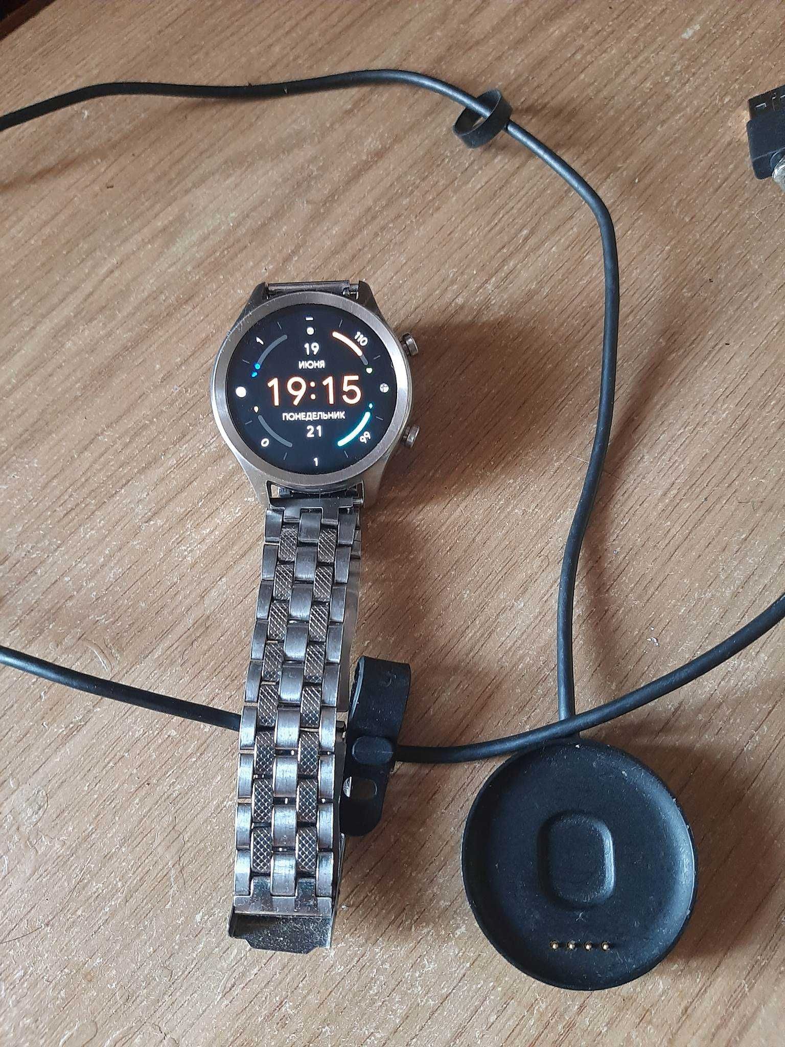 Смарт-часы / Apple Watch  6. 43mm / Mobvoi TicWatch C2