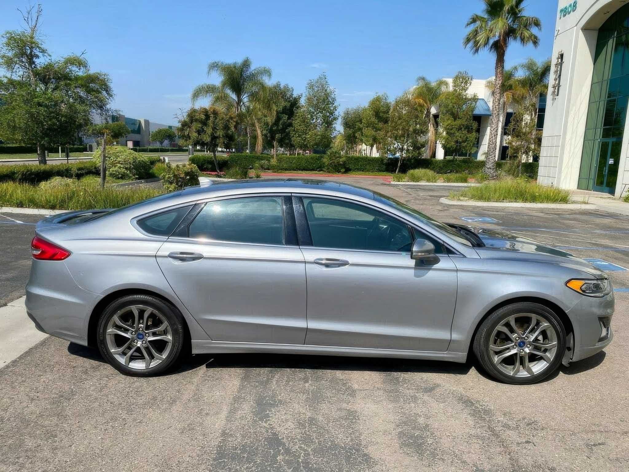 2020 Ford Fusion Hybrid Titanium