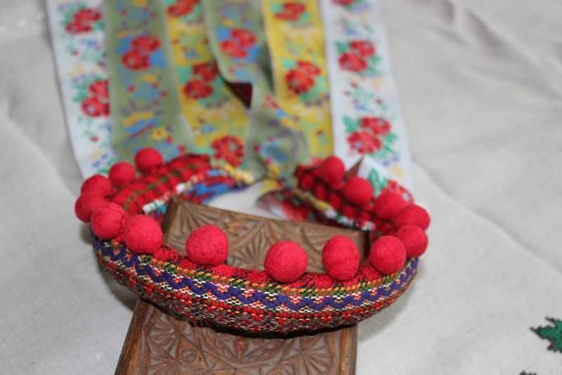 Старовинне  чільце