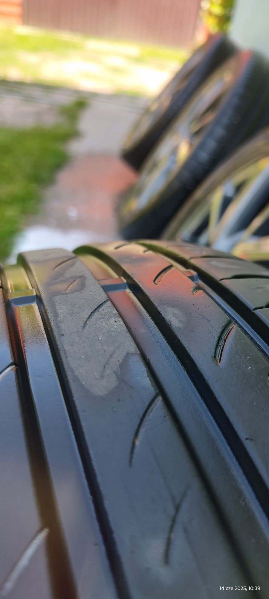 Alufelgi 5x114.3 z oponami 215/45/16 możliwa wymiana