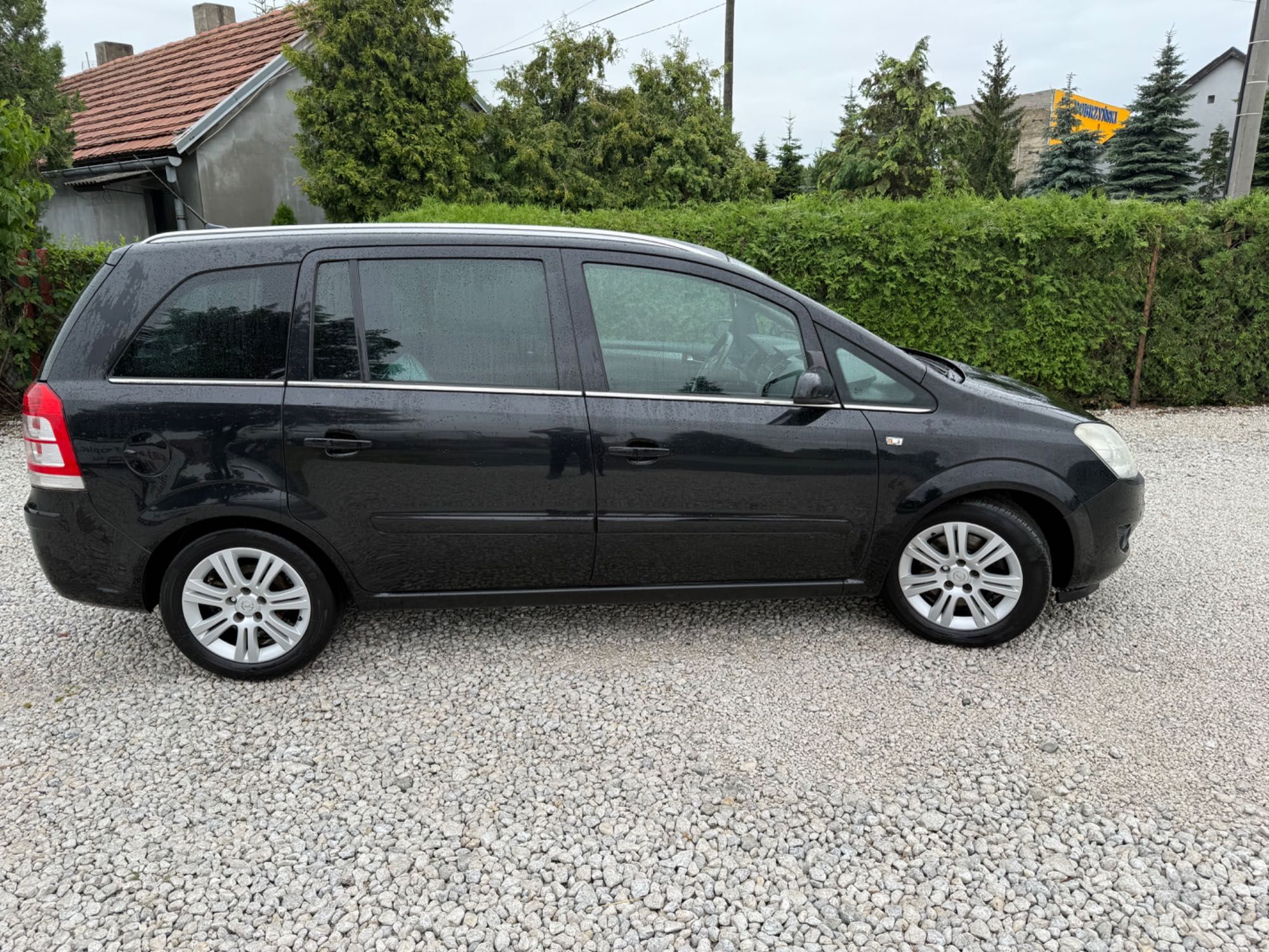 OPEL ZAFIRA Z 2011 1.9 CDTI Stan bdb kola zima/lato