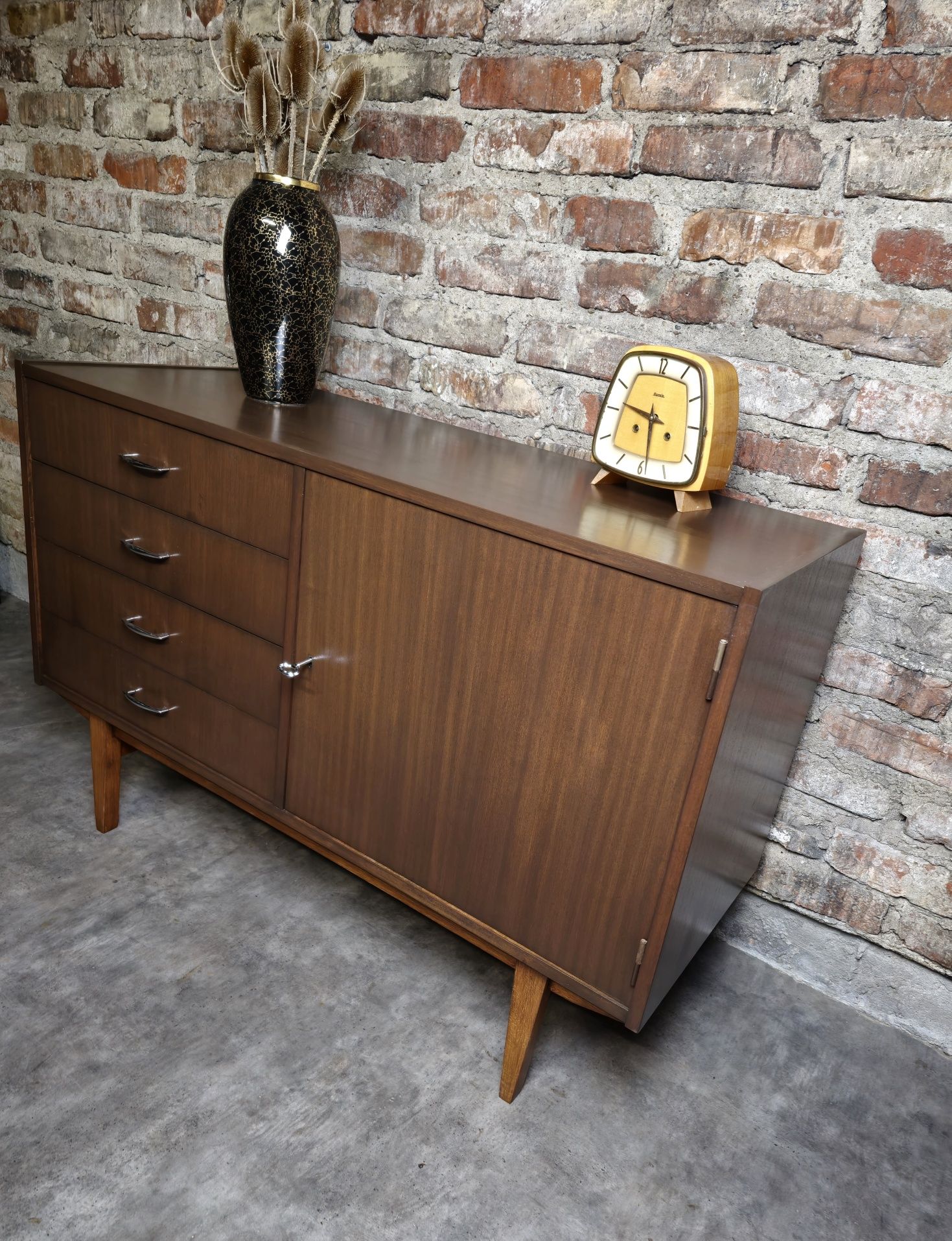 Komoda Violetta vintage prl po renowacji/odnowieniu OKAZJA
