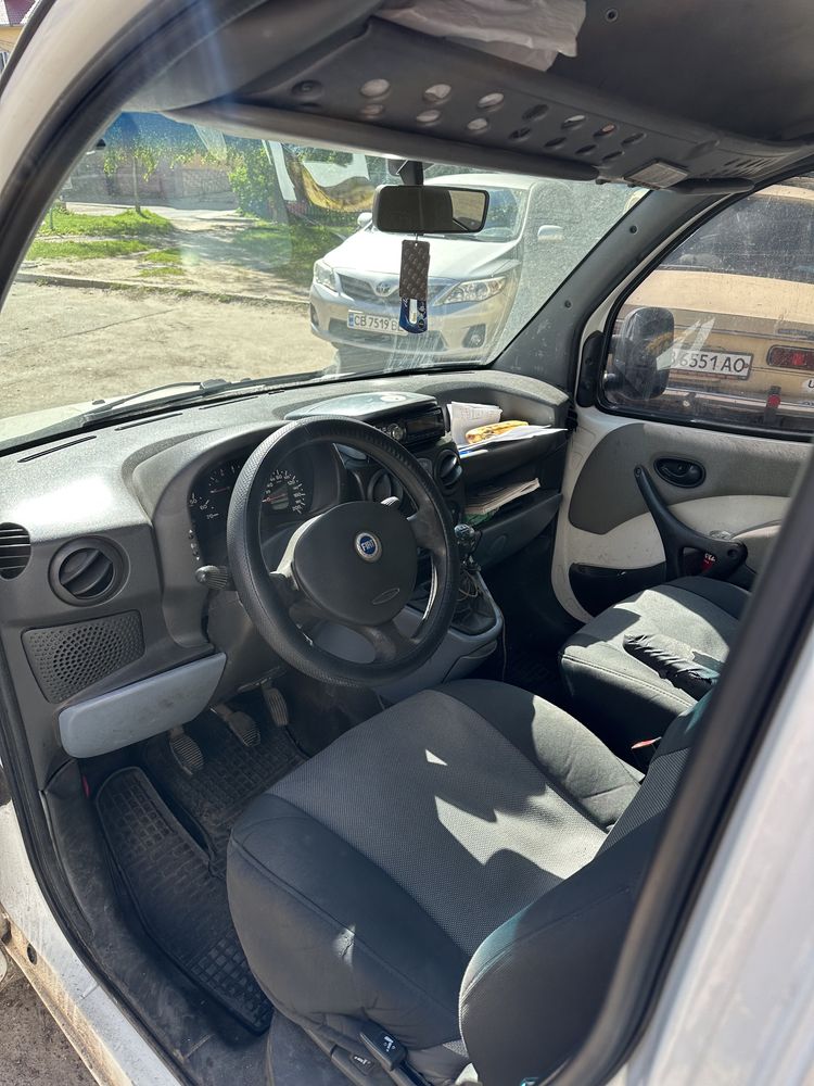 Продаю Fiat doblo 2005