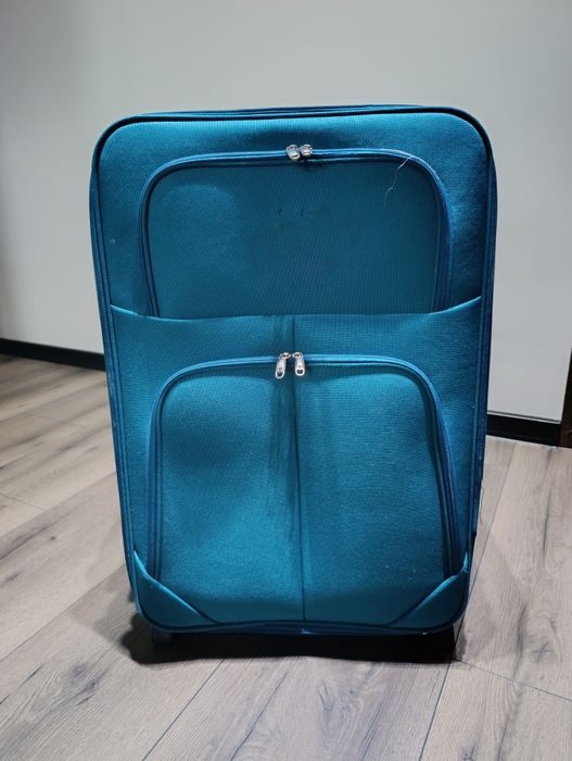 Walizka duża zielona używana