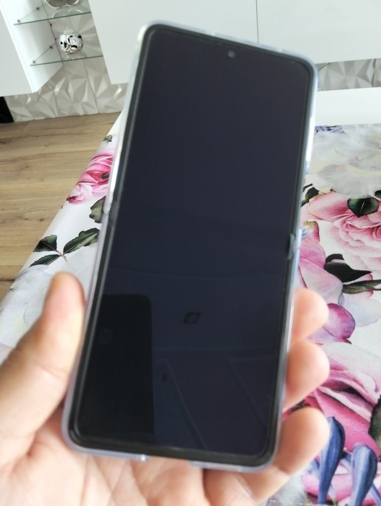 Oppo Find N2 Flip