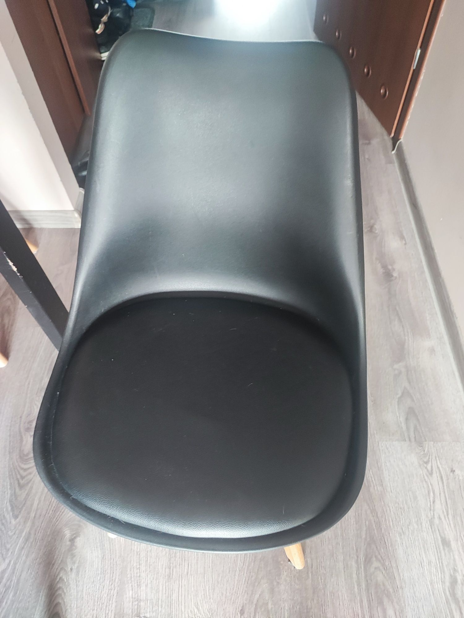 Stół z krzesłami 120x80 rozkładany do 240