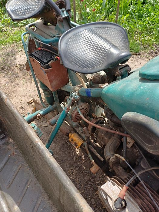 М72, 1955 р. оригінал на ходу із коляскою поч. 1950-х рр.