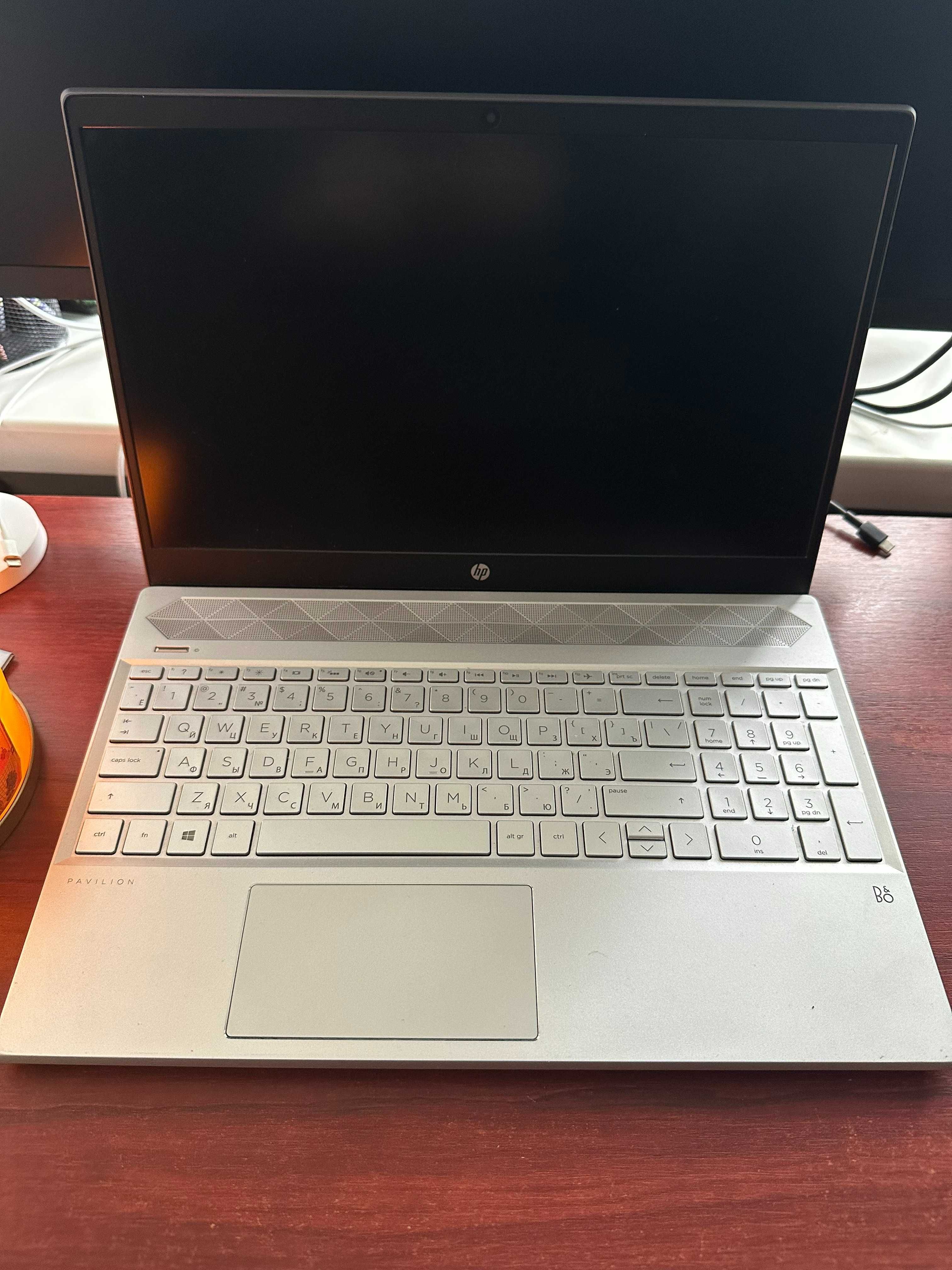 Ноутбук HP Pavilion 15-cs2050ur (7WB54EA) Silver