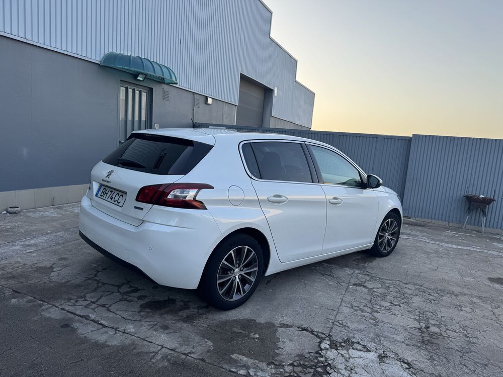 Peugeot 308 1.2THP 130cv 2016 Allure Full extras
