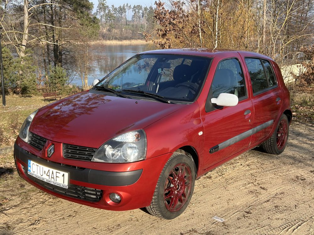 Renault Clio II 1.6 16V 107hp