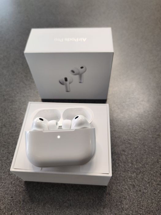 W2//Apple/AirPods Pro 3/ Szczecin