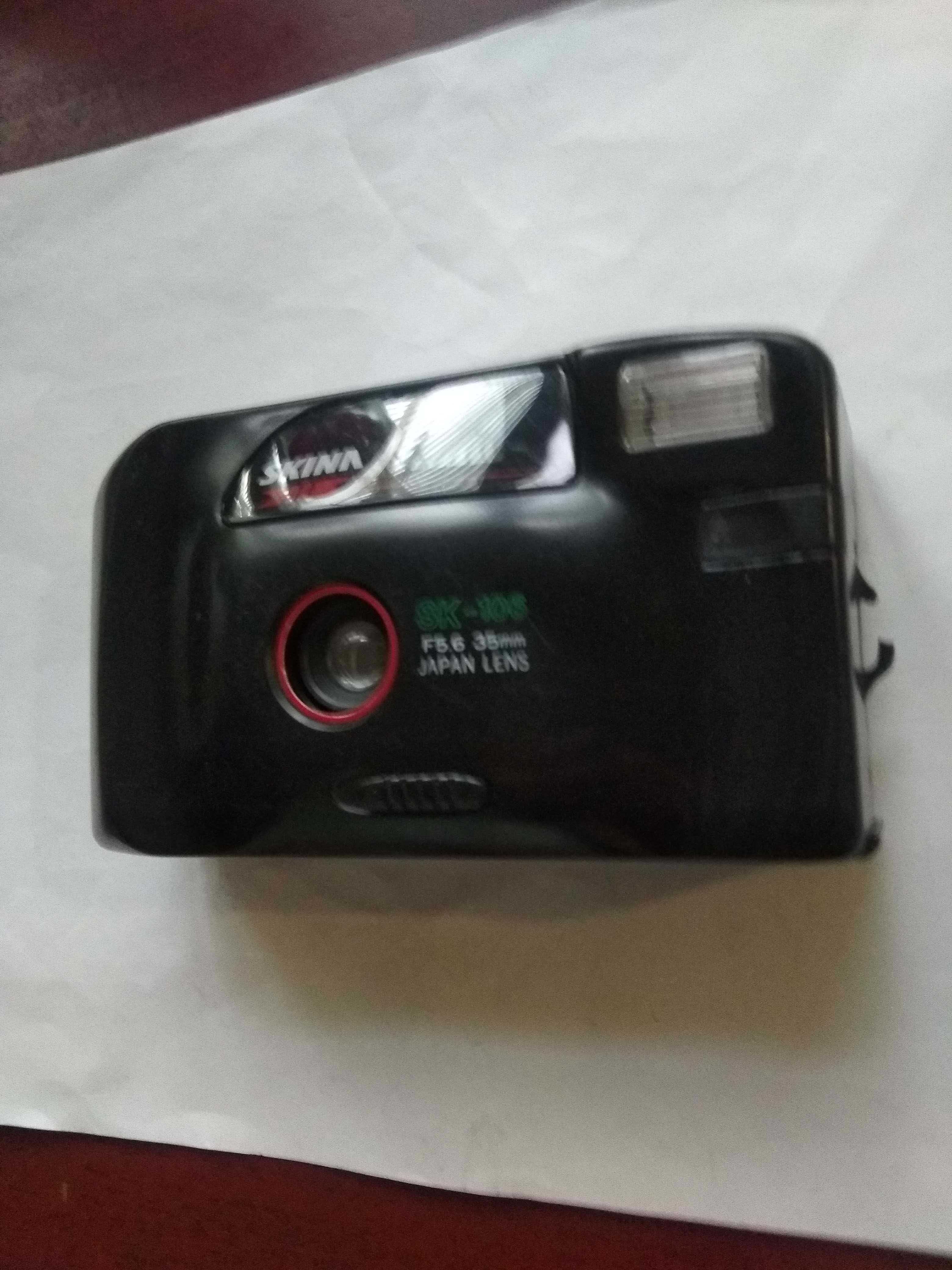 пленочный фотоаппарат-мыльница, нерабочий, 90-е годы